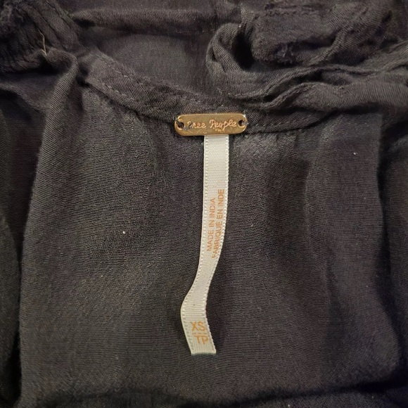 Free People XS Surplice Neckline Black Spaghetti Strap V Back - Picture 3 of 4